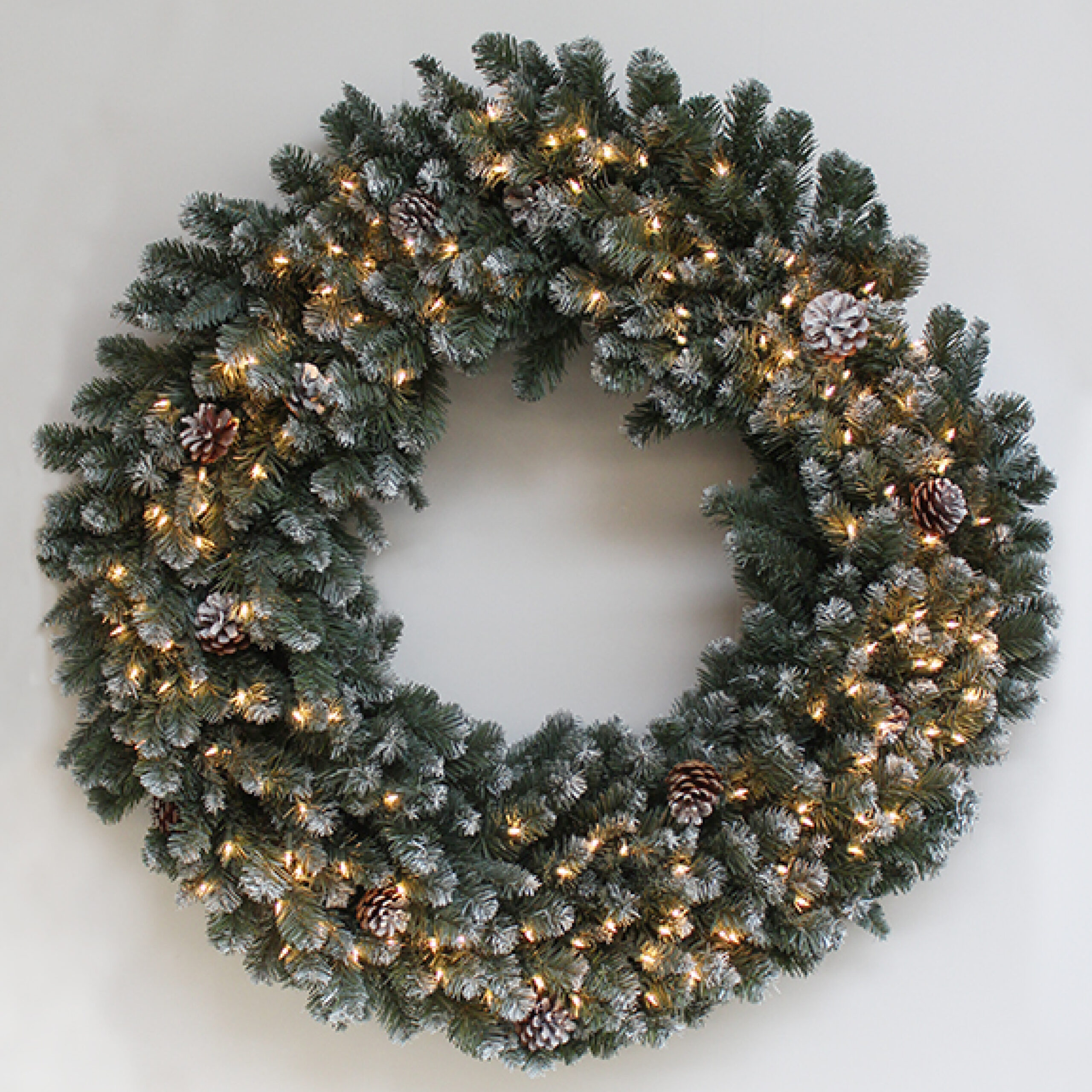 75854RoyalMajesticFirArtificialChristmasWreathIncandescent